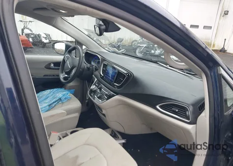 2017 Chrysler Pacifica Touring из США, поврежденный, VIN 2C4RC1DG7HR552429